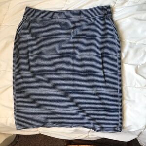 Striped gray and black knee length knit skirt, very good condition